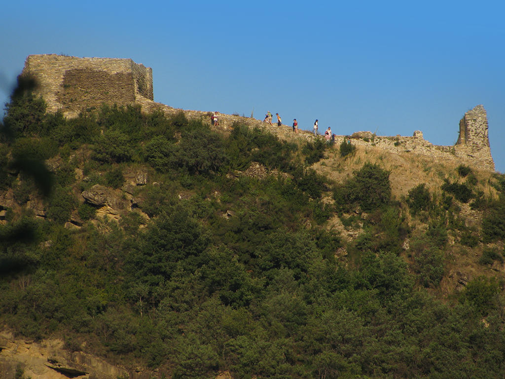 boltaña y su castillo, senderismo inpirineos
